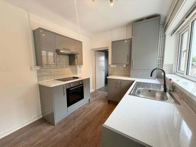 Oakfield Street, Pontarddulais, Swansea SA4, 3 bed end terrace house to rent, £950 pcm | PrimeLocation