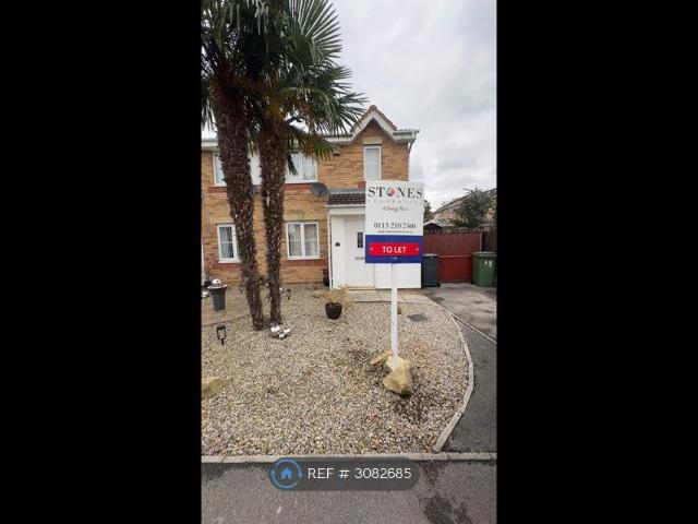 Oakham Way, Leeds LS9, 3 bed semi detached house to rent, £1,200 pcm | PrimeLocation