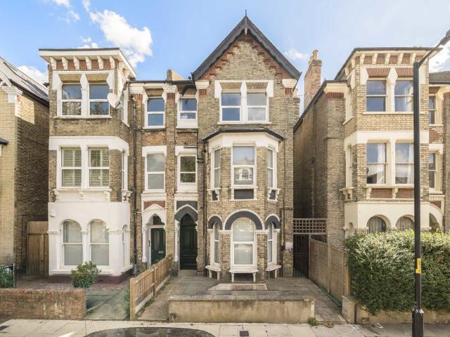 Oakhurst Grove, East Dulwich SE22, 1 bed flat to rent, £1,700 pcm | PrimeLocation