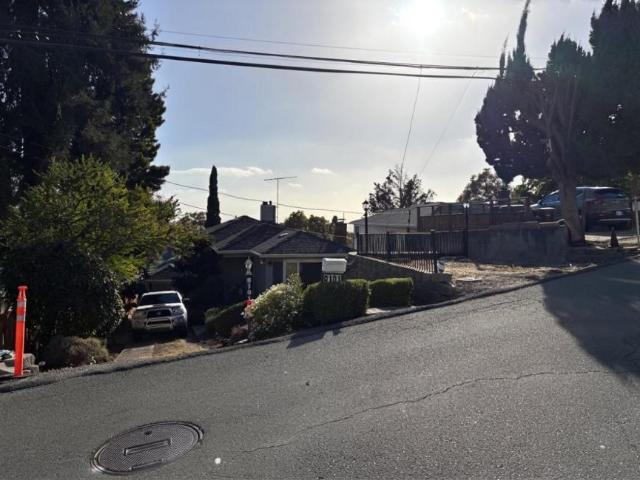 Oakland CA 94605 106115302