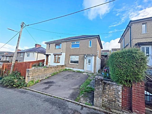 Oakland Crescent, Cilfynydd, Pontypridd CF37, 3 bed semi detached house to rent, £950 pcm | PrimeLocation