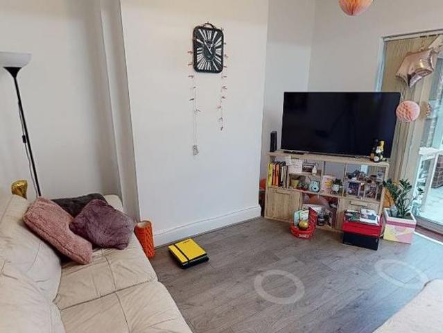 Oaklands Avenue, Loughborough LE11 4 bed house to rent £2,167 pcm £500 pw