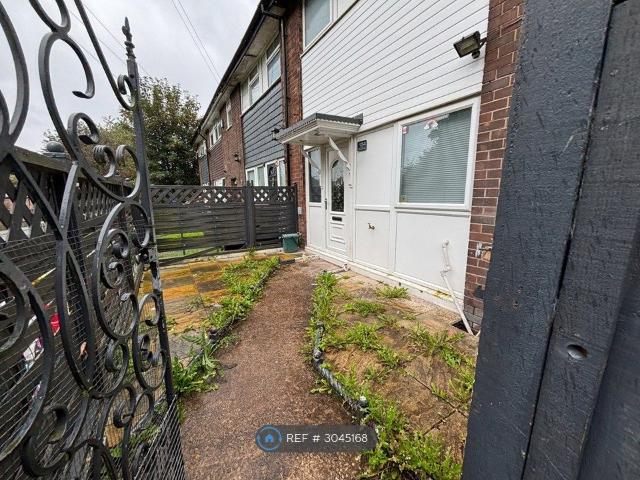 Oaklands Road, Salford M7, 3 bed semi detached house to rent, £1,200 pcm | PrimeLocation