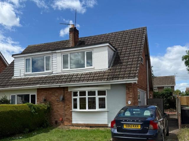 Oakleigh Close, Raunds, Wellingborough NN9, 3 bed property to rent, £1,250 pcm | PrimeLocation