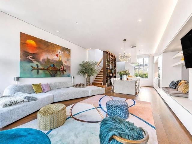 Oakley Street, London SW3 2 bed penthouse to rent £13,997 pcm £3,230 pw