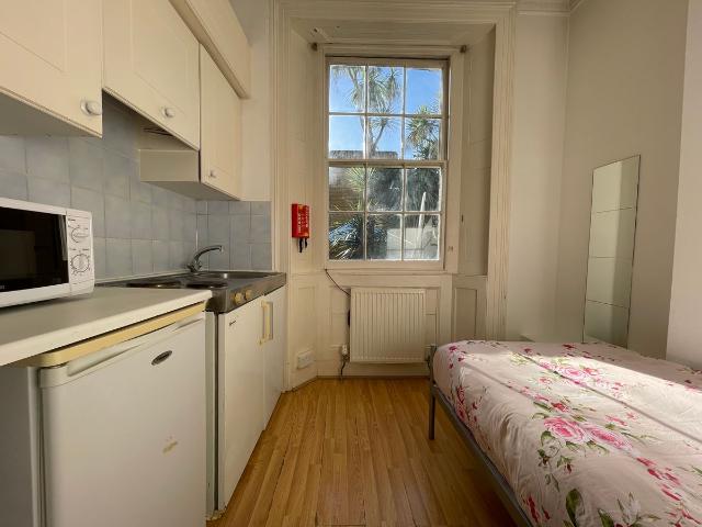 Oakley Street, London SW3, Studio to rent, £1,452 pcm | PrimeLocation