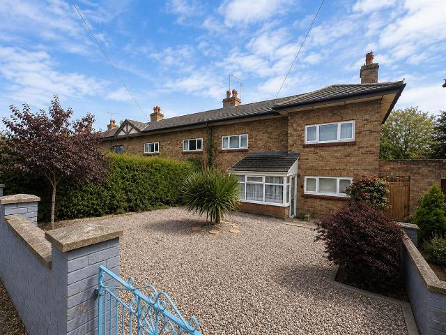 Oakley Road, Corby NN18, 3 bed property to rent, £1,200 pcm | PrimeLocation