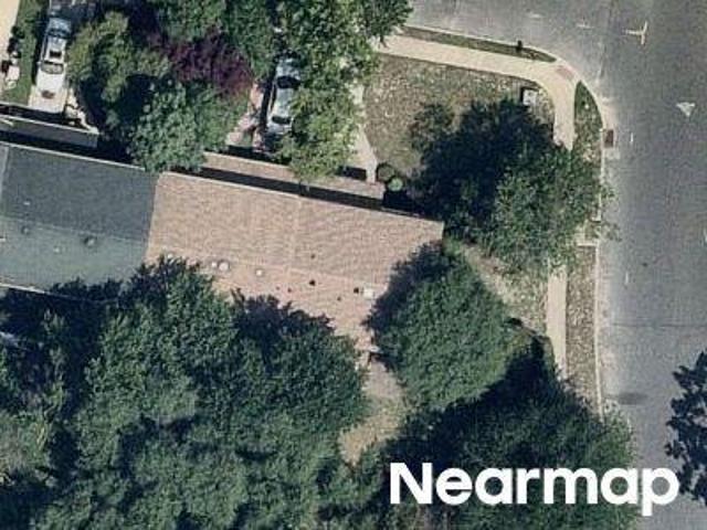 Oakmont Rd
