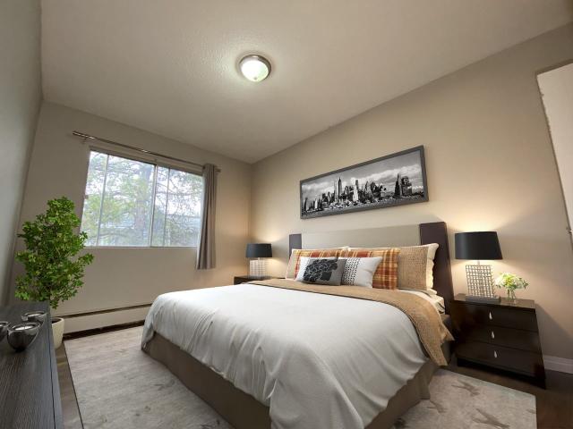 Oakmount Manor Apartments Studio Apartment for Rent at 10710 110 St Nw, Edmonton, AB T5H 3E1 Queen Mary Park