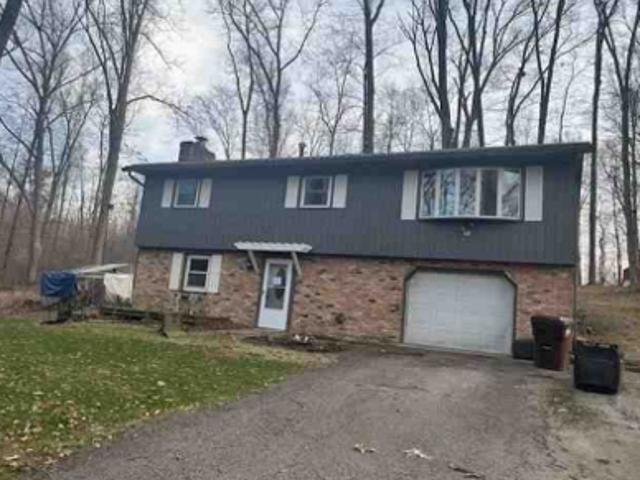 Oakridge Dr