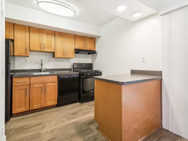 Oaks at Oxon Hill 1 Bedroom Apartment for Rent at 5400 Livingston Ter, Oxon Hill, MD 20745 Oxon Hill Glassmanor