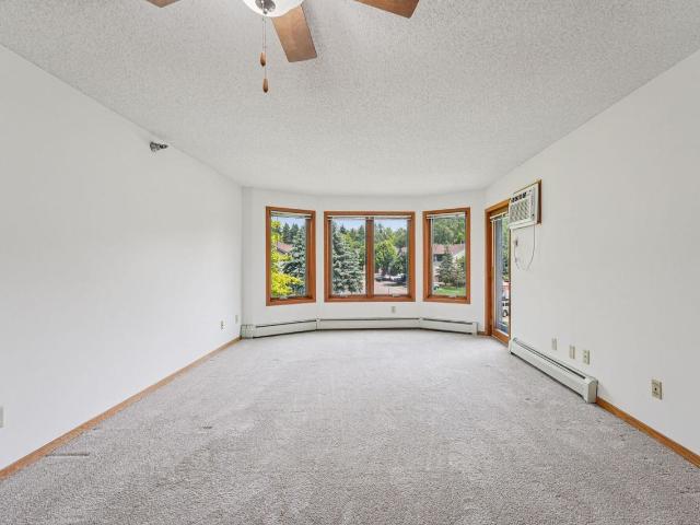 Oaks Lincoln Apartments 1 Bedroom Apartment for Rent at 5200 Lincoln Dr, Edina, MN 55436