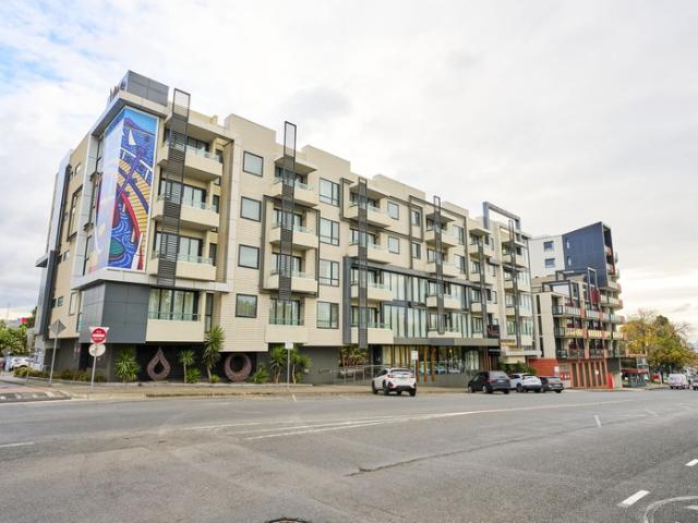 Oaks R Suites & Oaks Vue Suites, Geelong
