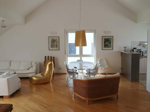 Oase der Ruhe – luxuriöses Wohnen mit Loft Charakter in Parklage nahe des Rheins