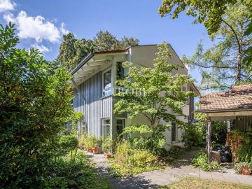 OASE I Großes Anwesen mit Pool & Sauna in Top Lage