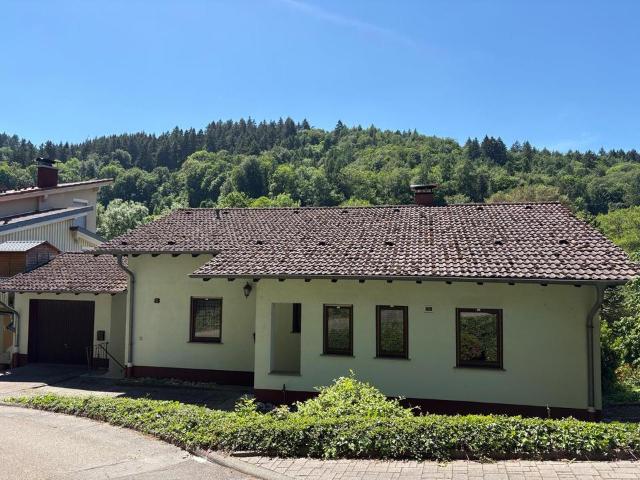 Oase in der Natur–Charmantes Einfamilienhaus mit Einliegerwohnung