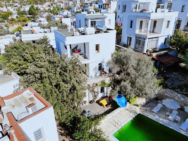 Oasis Avm'ye Yakın Havuzlu Site İçerisinde 3+1 Muhteşem Dubleks