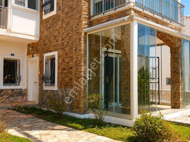 Oasis Avm Yürüme Mesafesi 2+1 Bahce Katı Daire