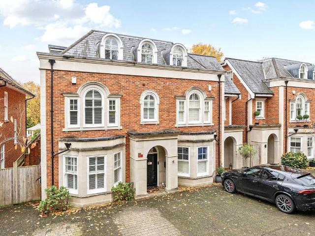 Oatlands Chase, Weybridge KT13, 4 bed semi detached house to rent, £5,500 pcm | PrimeLocation