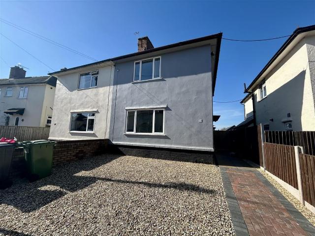 Oatleys Crescent, Ledbury HR8, 3 bed semi detached house to rent, £1,200 pcm | PrimeLocation