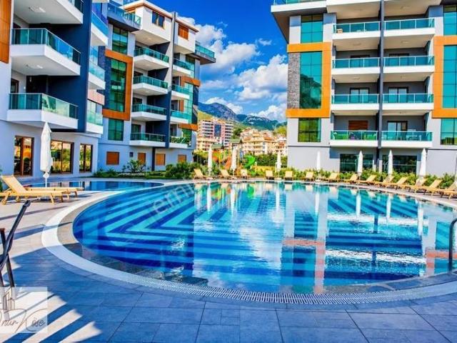 Oba Gülevşen Konutlarında 3+1 Ayrı Mutfaklı Yüksek Tavanlı Daire