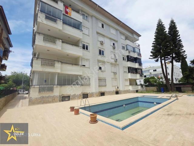 Oba' Da 2+1 Boş Kiralık Daire 130 M² Denize 200 Metre