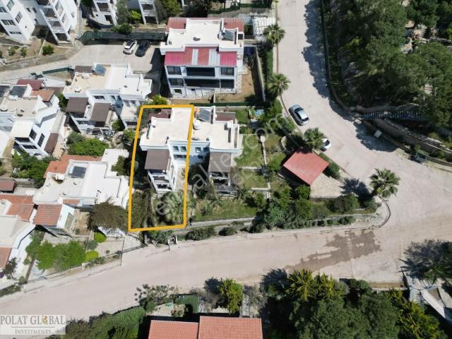 Oba Sitesinde Eşsiz Deniz Manzaralı 2+1 Villa