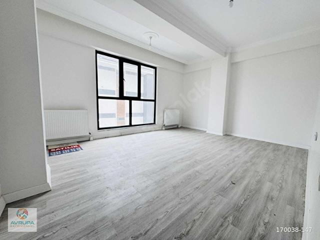ÇOBANÇEŞME MH DE SATILIK UYGUNA 1+1 AYRI MUTFAKLI