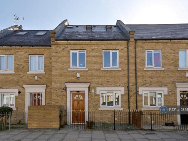 Oban Street, London, E14 6 bed terraced house to rent £5,025 pcm £1,160 pw