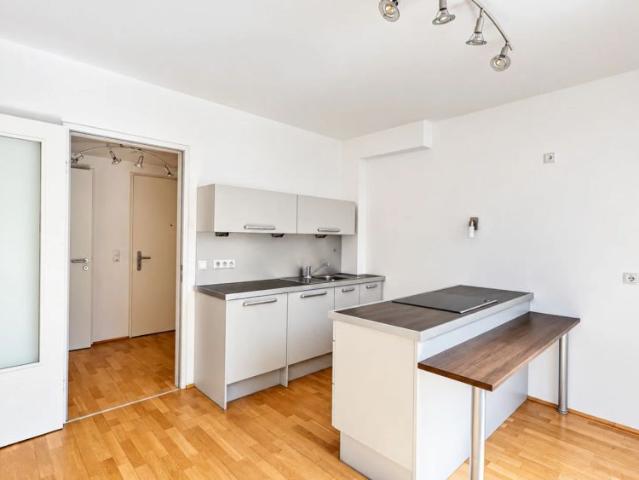 Oben wohnen. Mittendrin leben. – Dachgeschosscharme im Herzen von Perchtoldsdorf | ZELLMANN IMMOBILIEN