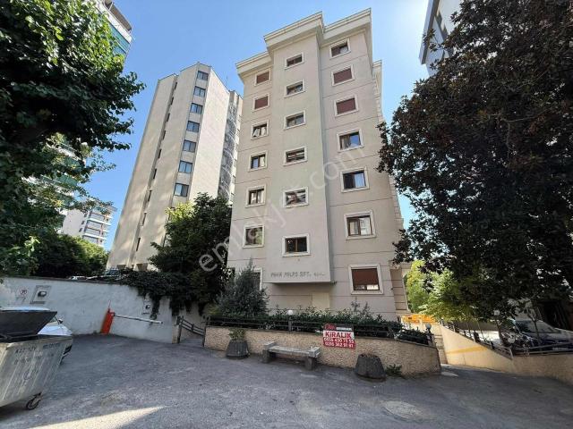 Oben'den Göztepe'de Bağdat'a 1. Bina Deniz Manzaralı 95m²net 3+1