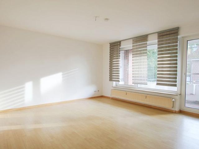 Obergeschosswohnung mit Loggia und Stellplatz in Westerstede zentrale Wohnlage