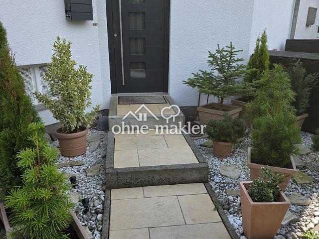 Oberkrämer interessantes, saniertes & gepflegtes RMH mit Luxusausstattung