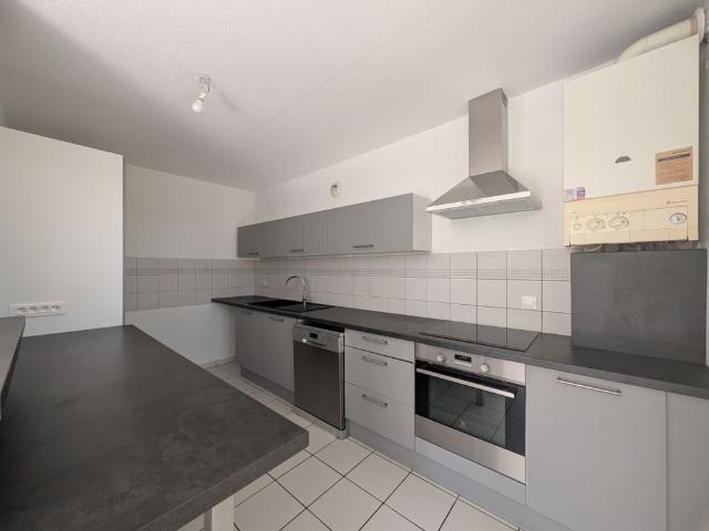OBERHAUSBERGEN, 67205, Oberhausbergen