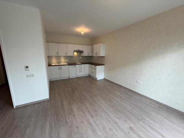 Baisse de prix ! Oberhausbergen Résidence Sénior 2 pièces de 45m2 en RDJ avec parking