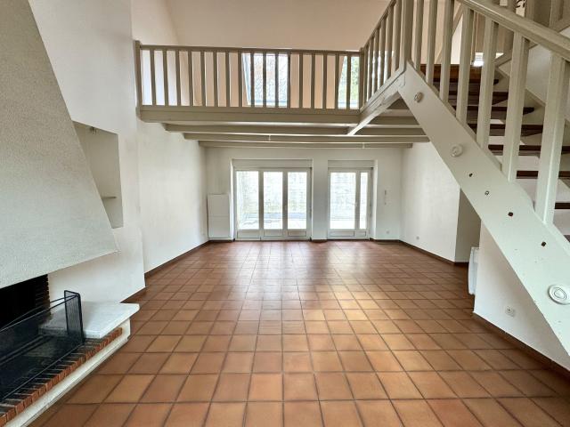 OBERHAUSBERGEN SPACIEUX 4 PIECES COMME UNE MAISON