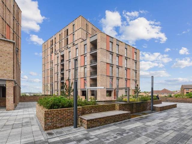 Oberman Road, London NW10, 1 bed flat to rent, £1,950 pcm | PrimeLocation