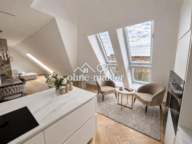 Oberste Etage mit Aufzug: 131 m² Dachgeschoss, 2025/26 neu ausgebaut – Potsdam West