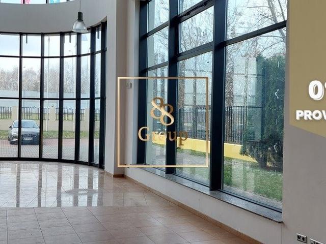 Obiekt biurowo magazynowy 1000 m² w Sękocinie Nowym zapraszam
