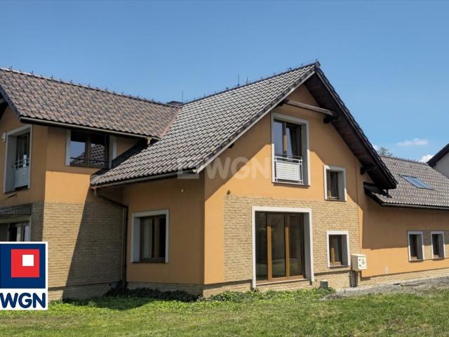 Obiekt komercyjny 240 m2 przy trasie S1 zapraszam