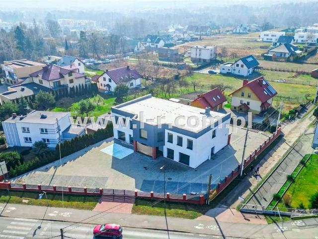 Obiekt handlowo usługowy 1155 m² z dużym potencjałem zapraszam