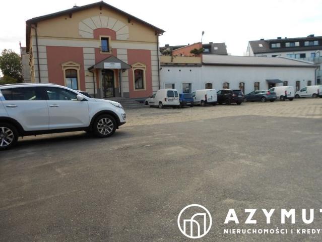 Na sprzedaż wielofunkcyjny obiekt 1065 m² z nowoczesnym wyposażeniem