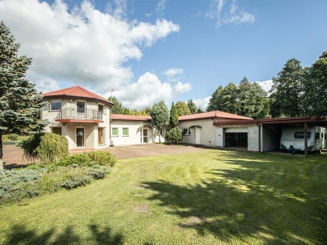 Obiekt usługowy 589m2 | Działka 2292m2