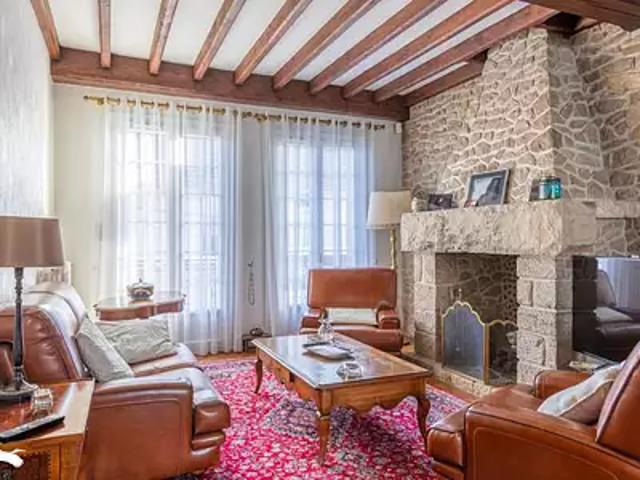 Objat 19130 Achat / Vente maison 6 pièces t6 parking