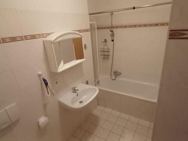 Objekt Nr.: 13424 Schöne bezugsfreie 2 Zimmer ETW im 2. OG mit Wanne und Abstellraum zentrumsnah in Plauen