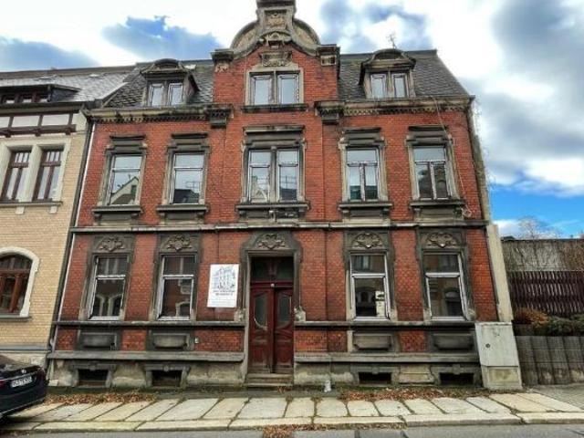 Objekt Nr.: 15424 entkerntes Mehrfamilienhaus mit 5 Eigentumswohnungen zum Sanieren in Falkenstein