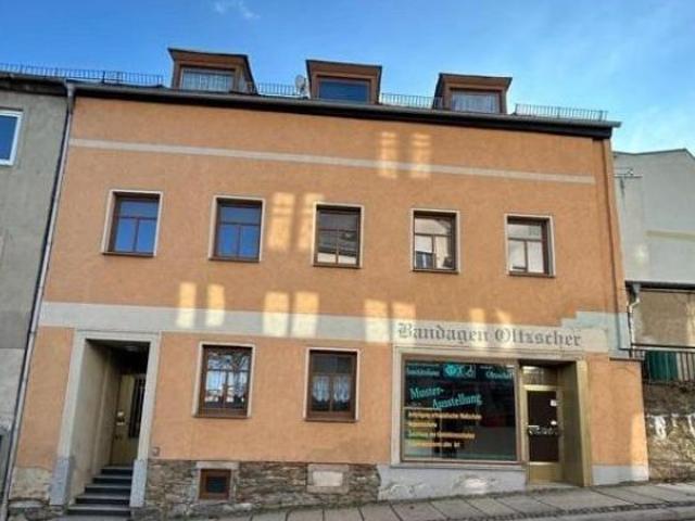 Objekt Nr.: 2025 Wohn und Geschäftshau / Zweifamilienhaus mit Laden wartet auf Modernisierung im Zentrum von Reichenbach
