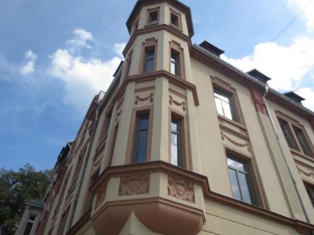 Objekt Nr.: 3224 Schöne vermietete 2 Zimmer ETW im EG mit Wanne und Balkon in Denkkmalschutzobjekt Lengenfeld