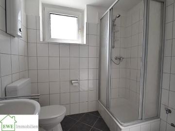 Objekt Nr.458 40229 Eller Frisch renovierte 2 Zimmer Wohnung mit Tageslicht Duschbad und Balkon