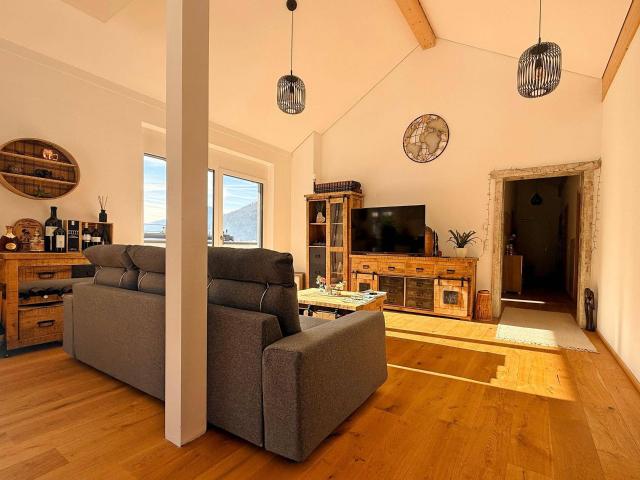 Objekt. Nr.: E1000 ERPFENDORF: STARKE PREISREDUKTION: Gehobene Penthousewohnung mit 60 m² großer Dachterrasse und Panoramablick